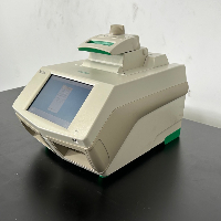 Bio-Rad C1000 Thermal Cycler image 1